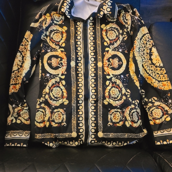Versace style shirt - Picture 1 of 3